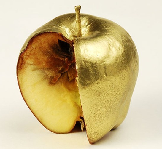 Golden apple